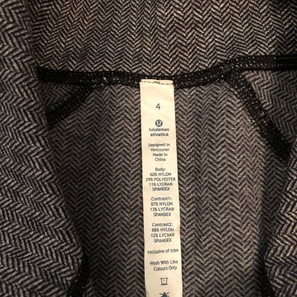 Lululemon zip up - Picture 5 of 5